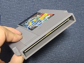 Nintendo Hyundai Comboy Pin Bot Retro Game Korean Version for NES FC