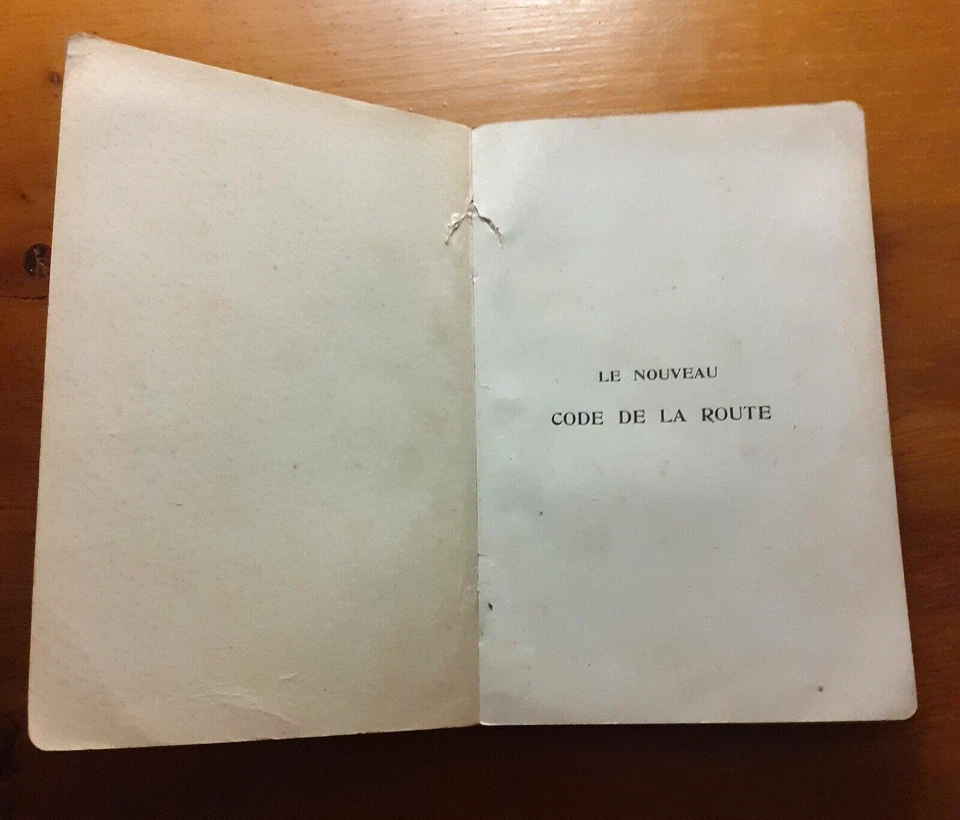 Ancien Manuel - Le nouveau code de la route par Joseph NOULENS - Année 1923 - Photo 2/4