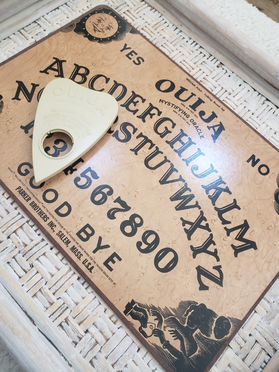 【中古】ウィジャボード OUIJA BOARD (⚠️注意⚠️) Vintage 1992 OUIJA Board Game by Parker Brothers COMPLETE in