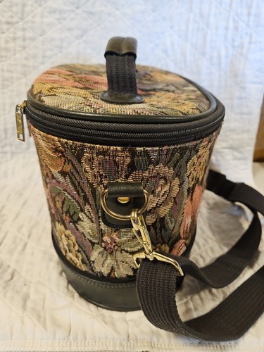 VTG American Tourister Floral Tapestry Cosmetic Shoulder Carry On Luggage Bag - Picture 11 of 17