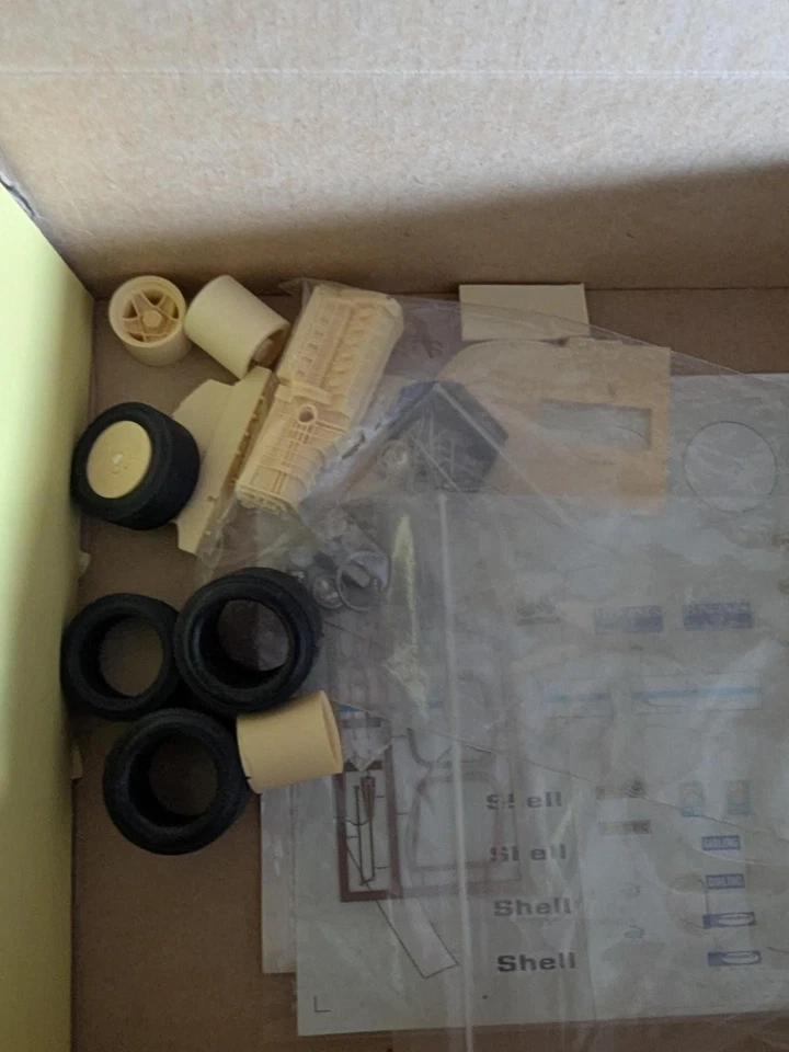 GARAGE HIRO FERRARI 512 S 1970 SCUDERIA FILIPPINETTI 24 H. LE MANS 1/24 VINTAGE - Immagine 4 di 4