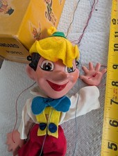Vintage Pelham Pinocchio Marionette w/ Original Box   Wooden w/color strings