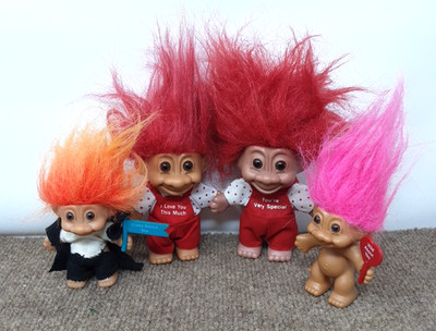 Lot (4) Vintage ''love message'' Russ Troll dolls- Various Sizes
