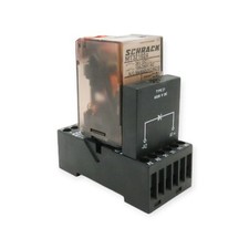Schrack MT32104 Steckrelais + MT78740 Relaissockel