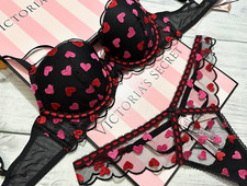 Victoria's Secret DREAM ANGELS Lined Demi Heart Embroidery Bra Thong Set Black