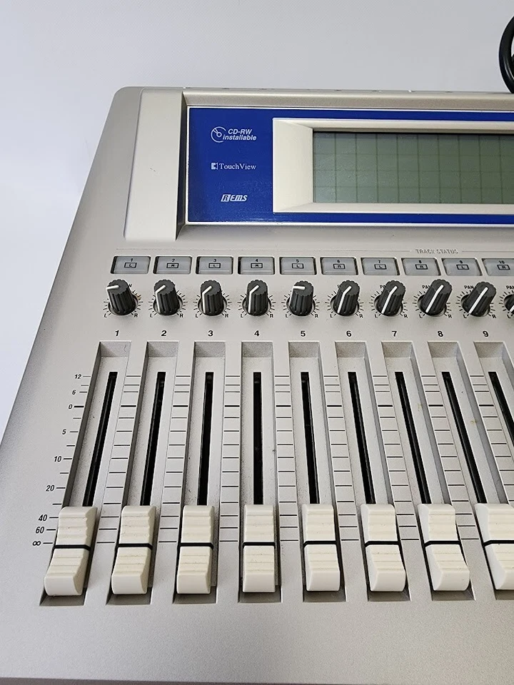 Korg D1600 Digital Recording Studio 16 Track Multi-Track Recorder Working - Image 2 of 4