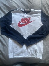 Image of Nike sweatshirt men’s small