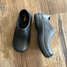 Treadsafe Black Clogs M5/W6w Slip Resistant