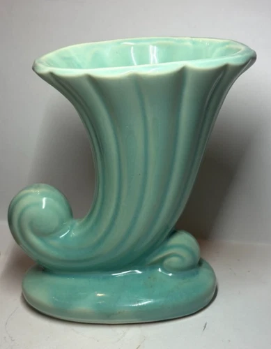 Vintage USA Shawnee Pottery Light Green Cornucopia Vase
