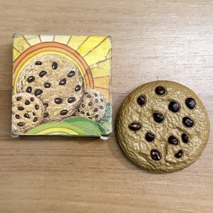 Vintage Avon Chocolate Chiplick Lip Gloss Compact Hard To Find