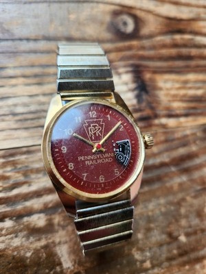 Vintage Pennsylvania Railroad Train Watch   Moving Train Seconds Hand - RARE!