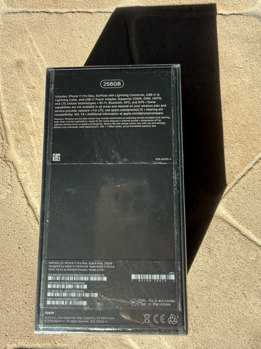 Apple iPhone 11 Pro Max - 256 GB - Space Gray (Unlocked) for sale