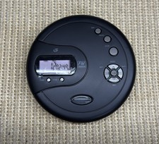 NEW GPX PC332B Personal CD Player with FM Radio   No Box / No Headphones