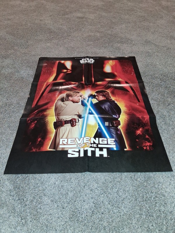 NEW FOLDED 2005 STAR WARS REVENGE OF THE SITH WIZARD TCG PROMO POSTER NO WEAR 