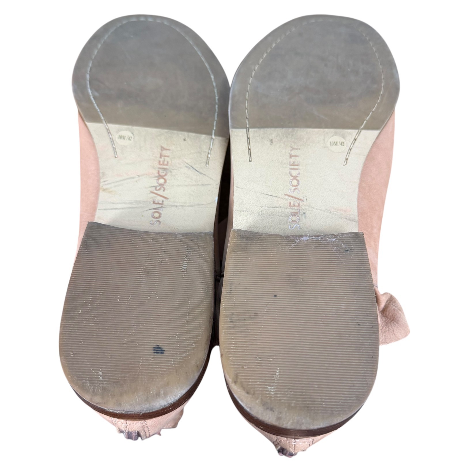 Sole Society Brinya Suede Ruffle Ankle Boots Booties Slip On Shoes Blush sz 10