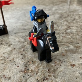 LEGO SET 6009 "CASTLE BLACK KNIGHT"   -  No BOX