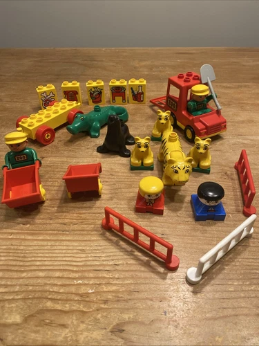 VINTAGE LEGO DUPLO ZOO CROCODILE & SEA LION 2662 + TIGER FAMILY 2664 CAR LOT