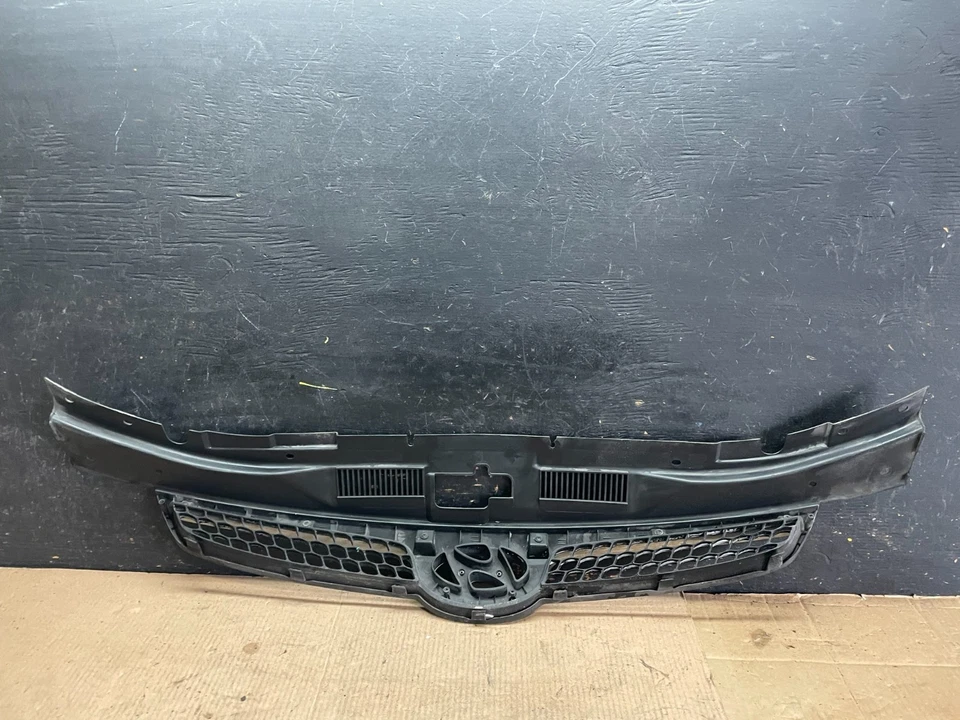 Parrilla superior delantera Hyundai Elantra Touring Wagon 2009-2012 T0509 DG Foto 4 de 4