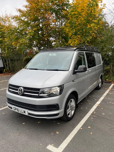 VW Transporter Trendline t6 kombi lwb t30