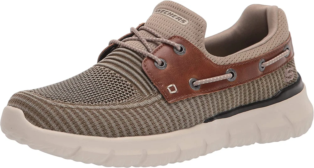 Skechers Men s Del Retto Clean Slate Knitted Bungee Slip On