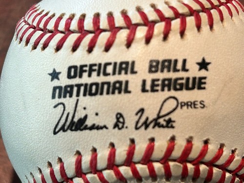Orel Hershiser Autographed Baseball Official MLB Beckett Authenticated Dodgers - Picture 9 of 9