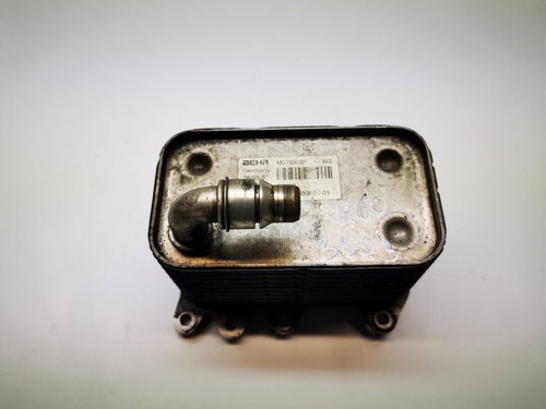 BMW 5 Serie E60 2007 2.0D 120KW Ölkühler 17.21 7803830 / BMW E61 7 Serie E65