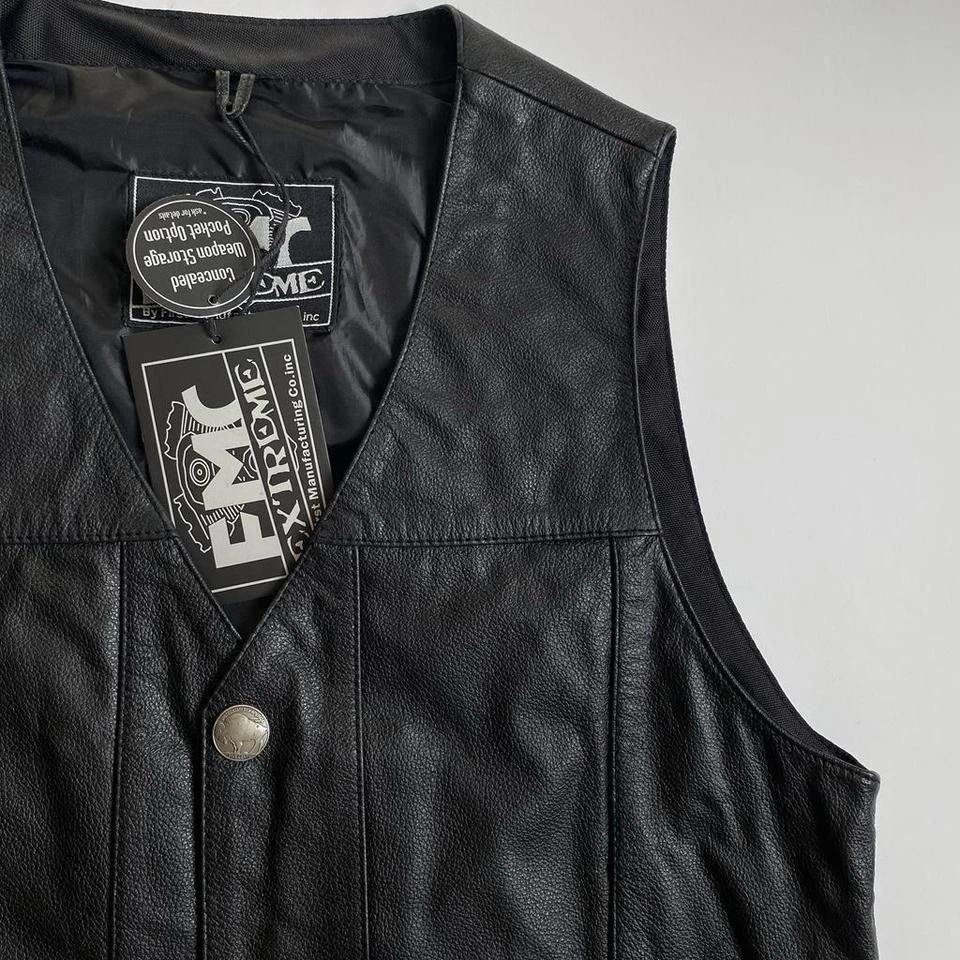 NWT Black Leather Vest Size M - Image 3 of 4