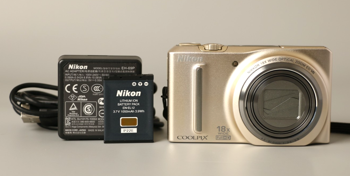 Nikon COOLPIX S9100 12.1MP Digital Camera Gold 18x Zoom