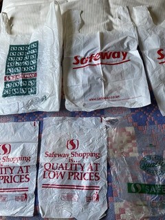 6 Vintage Safeway Carrier Food Bags. 1990. 2000. M7.