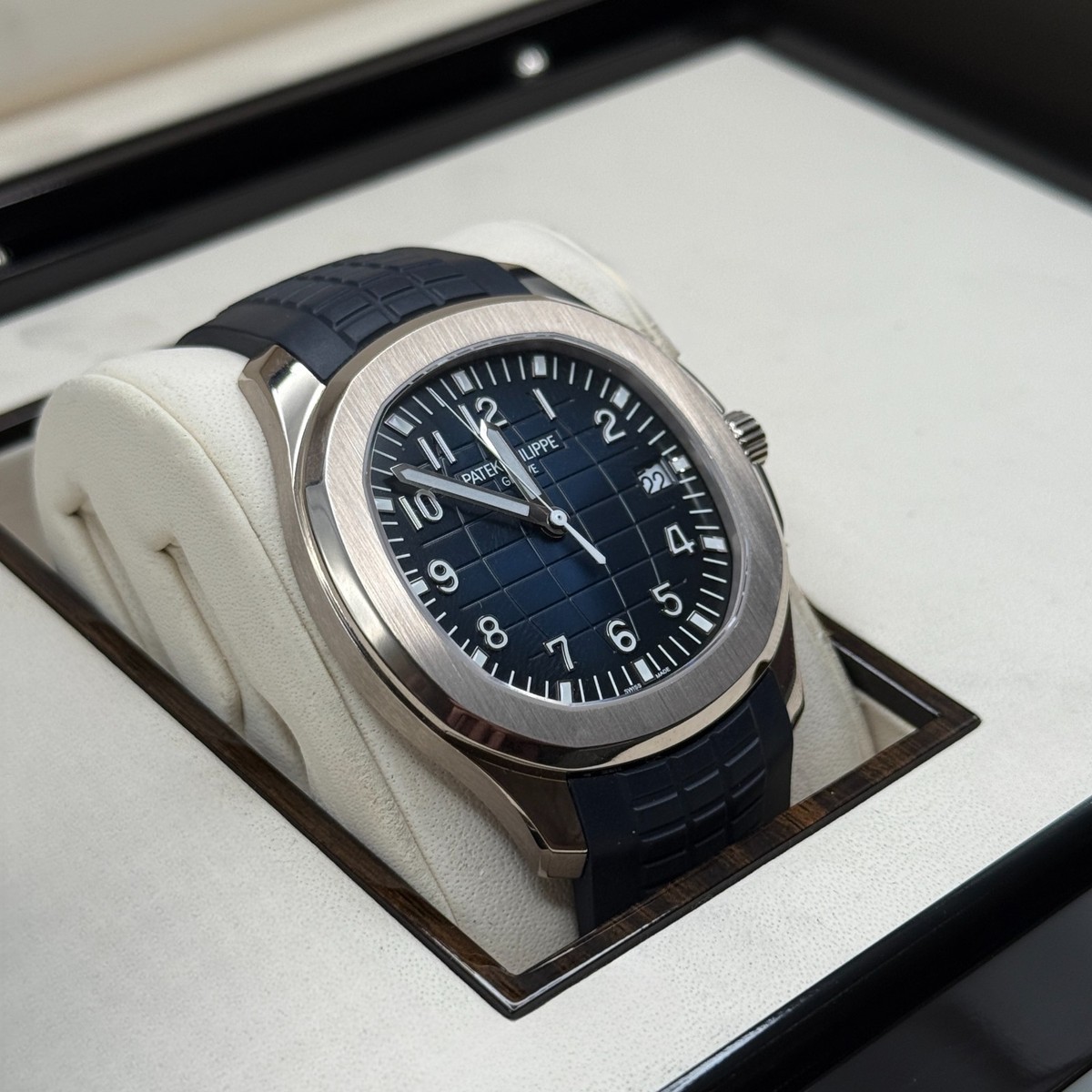 Bracelet Caoutchouc Bleu Marine Patek Philippe Pour Aquanaut 5168 - Neuf Avec étiquettes, Largeur 22 Mm, Suisse