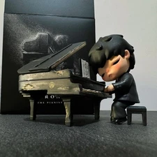 HIRONO The Pianist Figurine - Designer Miniature Art Toy Jay Chou