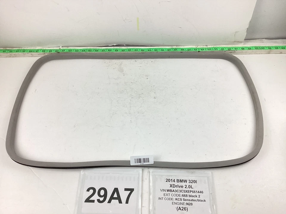 BMW 320i F30 xDrive 2012-2015 techo corredizo impermeabilización sello moldura OEM. Foto 2 de 4
