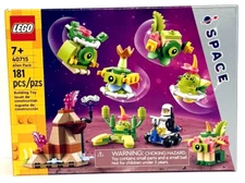 Lego 40715 Space: Alien Pack NEW in Box 181 Pieces