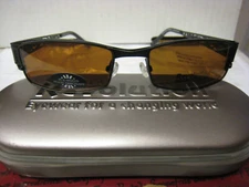 Revolution Eyeglass Frame W/ Magnet sun shade  REV687 BMBZ 50-18-140 GENERIC CAS