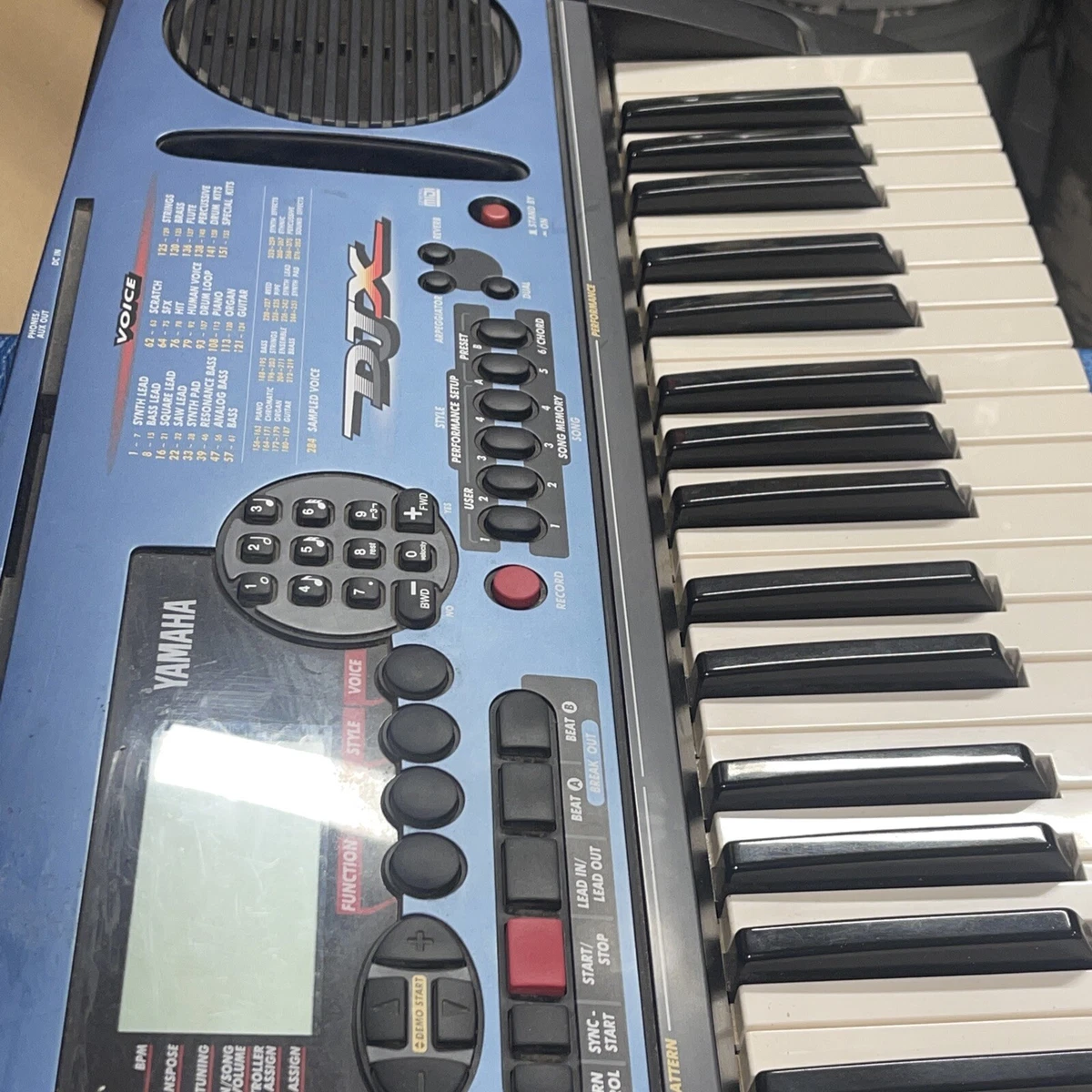 ランキング上位のプレゼント YAMAHA PSR-D1 キーボード PORTATONE DJX