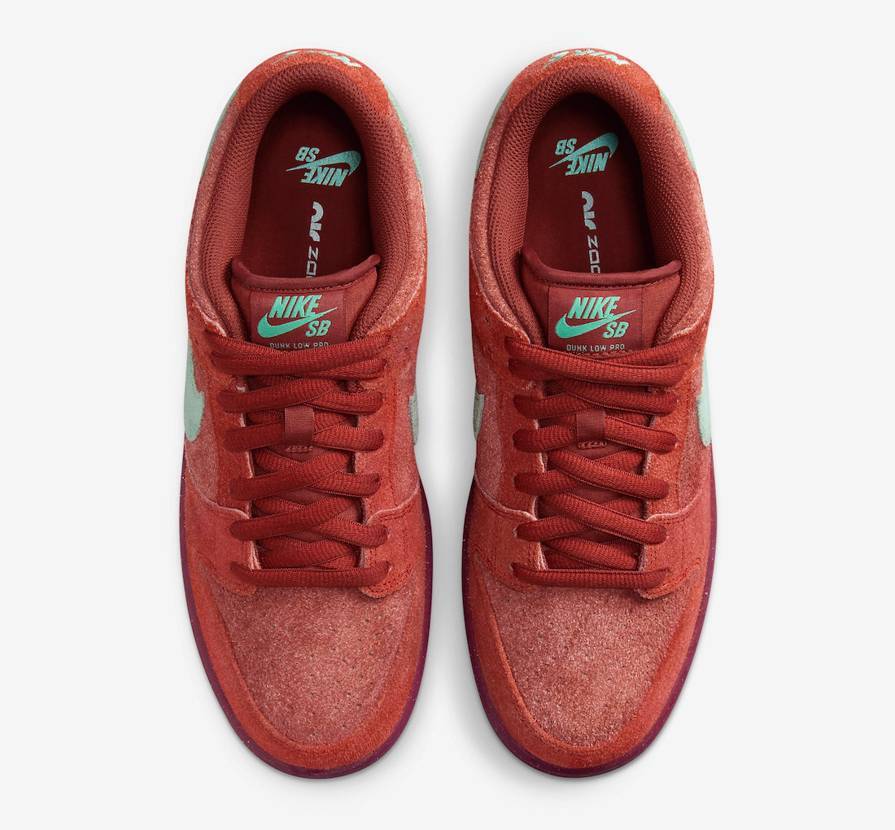スケートボード NIKE SB Dunk Low Pro PRM Mystic Red Nike SB Dunk Low Pro PRM Mystic Red and Rosewood DV5429-601