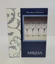 Mikasa Parchment Platinum Wine Glasses Set of 4  9 oz 8"