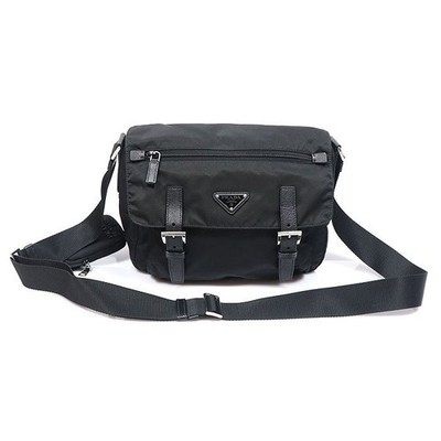 Prada Umhängetasche schwarz Re-Nylon Saffiano Dreieck 1BD953 158117940 [U]