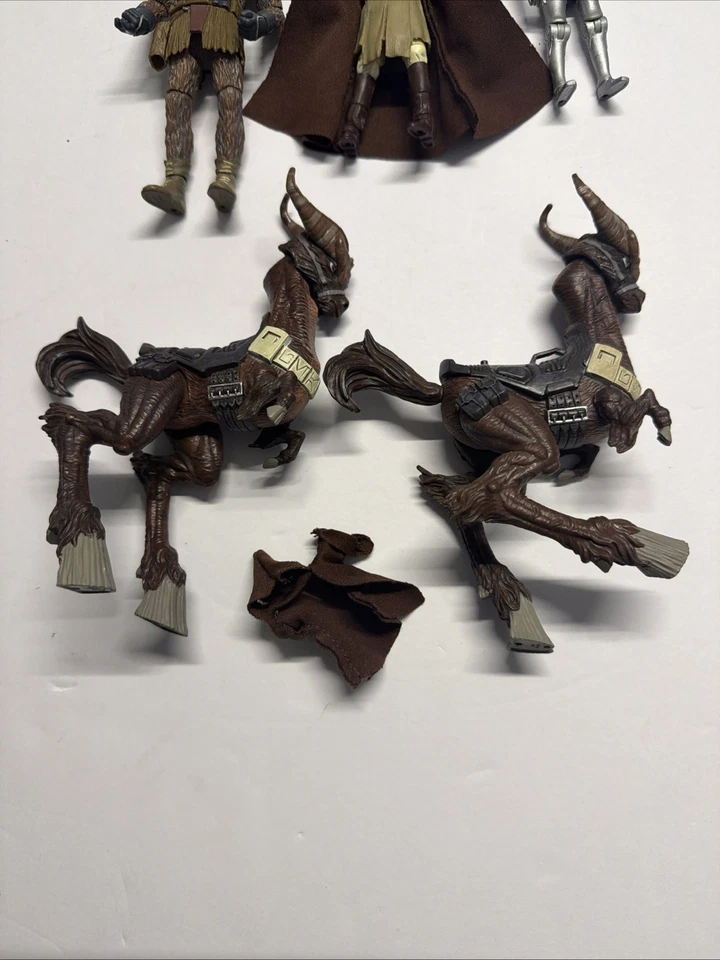 Lote de 8 figuras de acción Hasbro Star Wars 2008 4 pulgadas juego coleccionable suelto Foto 2 de 4