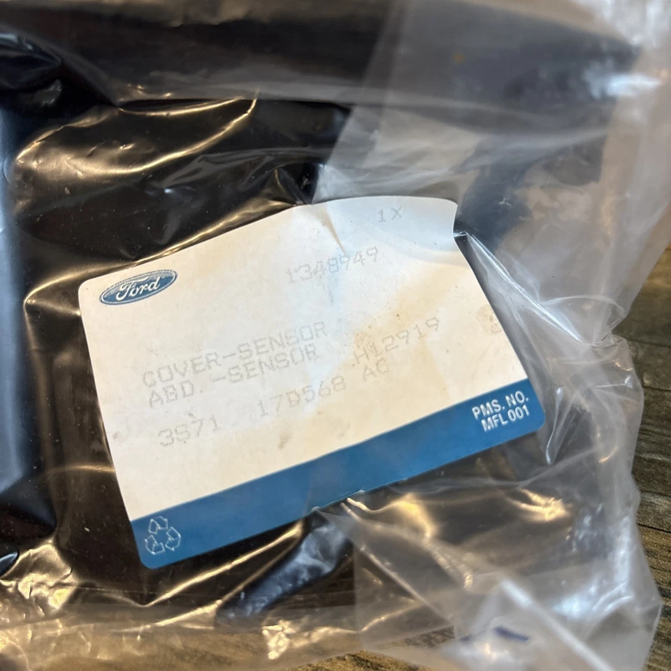 FORD KUGA WINSCREEN REAR VIEW MIRROR TRIM MK1 2008 - 2012 3S71-17D568-AC - Image 2 of 4