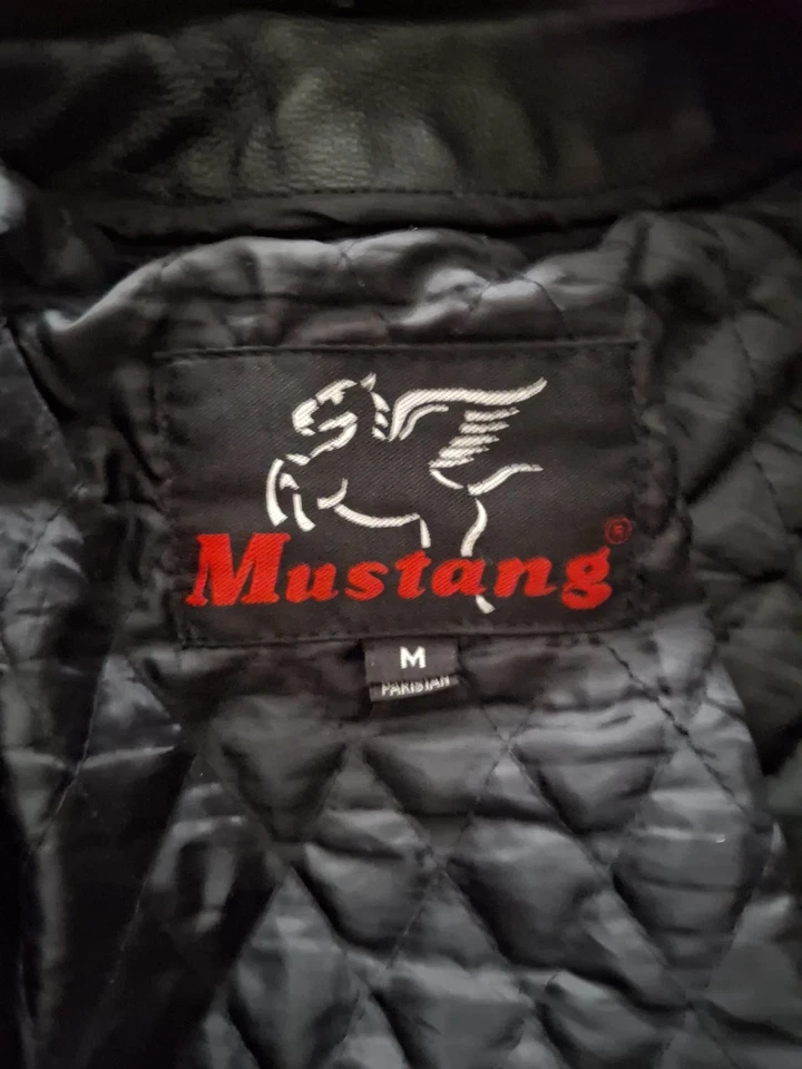 Vintage Mens Mustang Leather Jacket Size M - Image 2 of 4