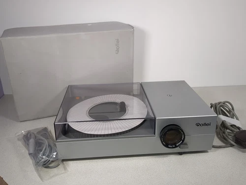 Rollei P37E Carousel 35mm Slide Projector With Remote Control & Case P37E E - Picture 1 of 15