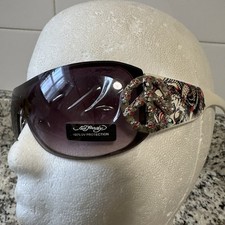 Ed Hardy Vintage Y2K White Sunglasses Skulls EHS 038 Glasses  Cloth New