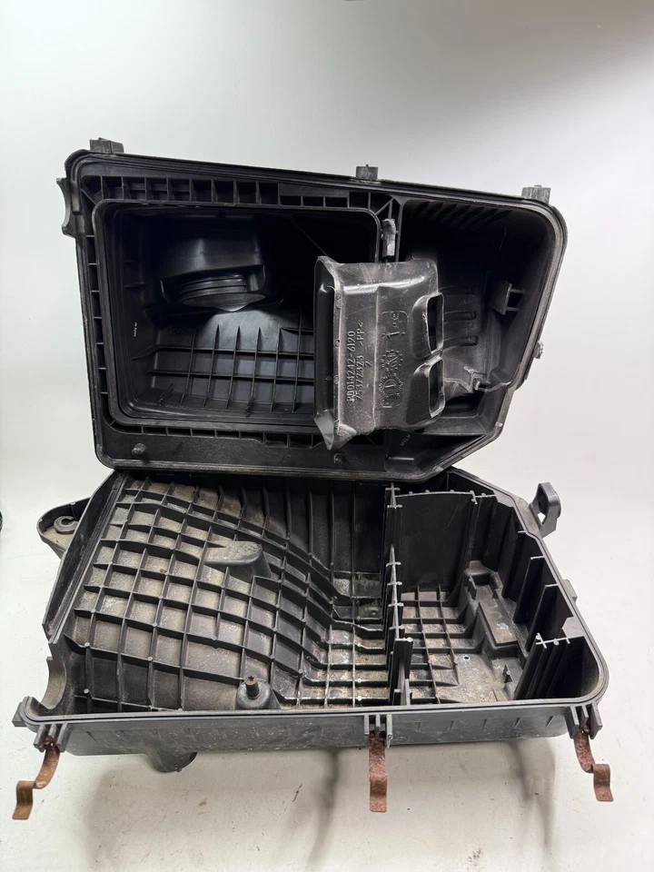 06-11 Buick Lucerne Cadillac DTS filtro de ar conjunto de caixa de entrada fabricante de equipamento original - Imagem 3 de 4