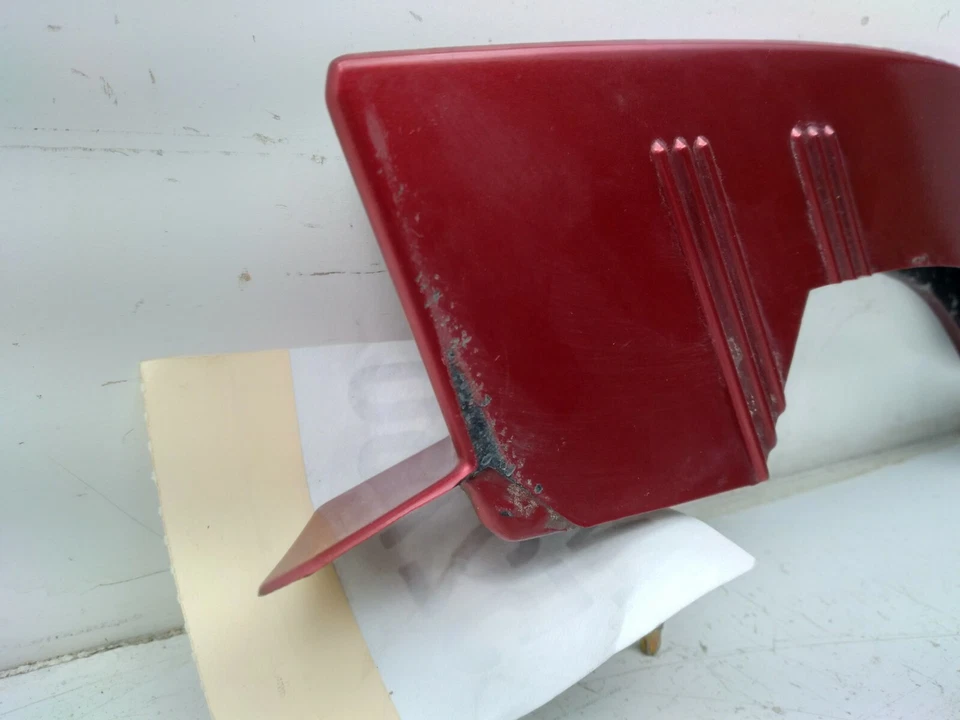 Extensión de relleno de parachoques luz trasera derecha Buick LeSabre 2000-2005 25695326 Foto 2 de 4