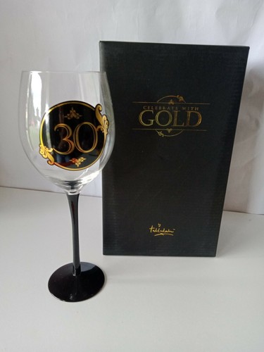 30th Birthday Red Wine Glass - Picture 6 of 7