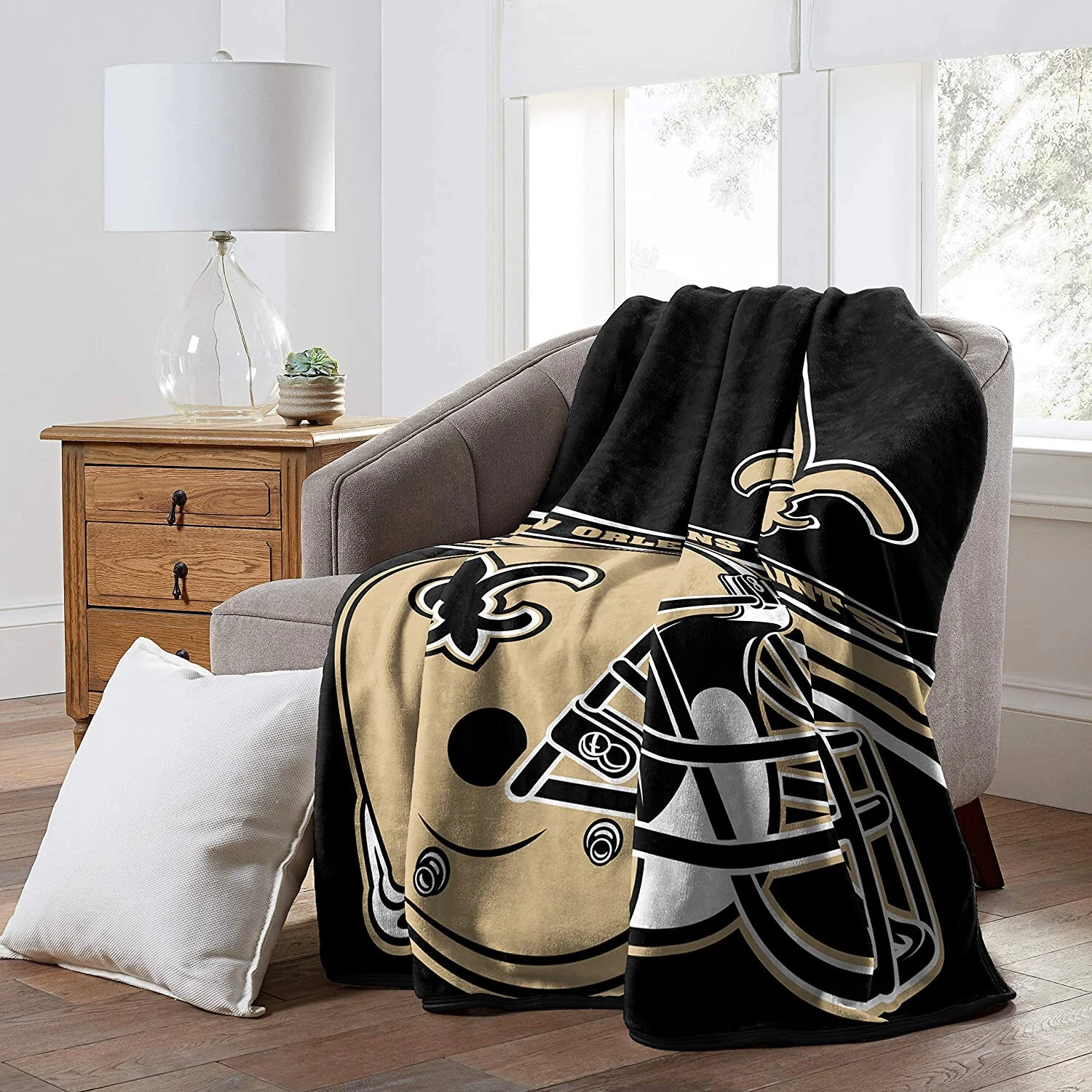New Orleans Saints football Plush Blanket, Soft & Warm