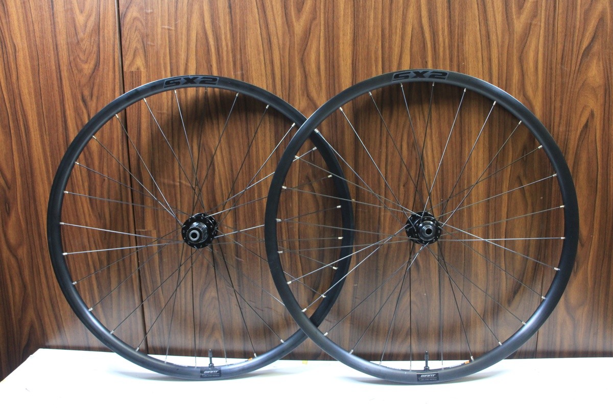 GIANT SX-2 Disc Wheelset Shimano 11/12s Compatible Tubeless