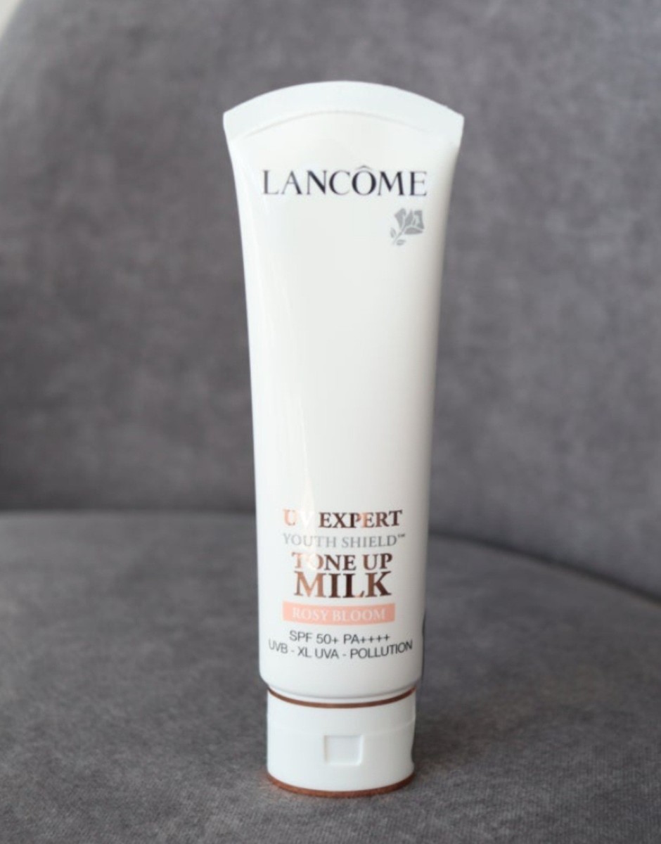 化粧下地 LANCOME UV EXPERT TONE UP MILK 50mL UV エクスペール トーン アップ ブライト|化粧下地|ランコム公式