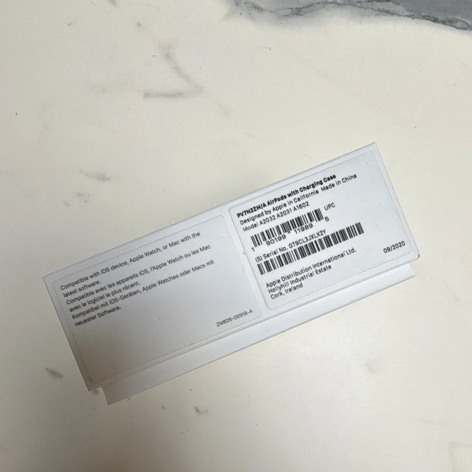 “ Empty Box”Apple AirPods 2nd Gen Wireless  w/ Charging Case White MV7N2ZM/A, photo 2 of 5